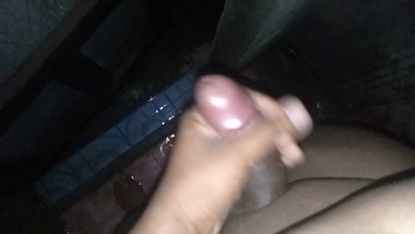 tamil kunji public flashing in rain