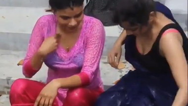 Teen Sexi Bangladeshi two Girls take open bath in a pond