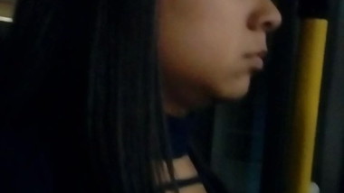 Carinha de puta percebeu que tava sendo filmada