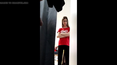 Teen Shocked Dressing Room Flash!