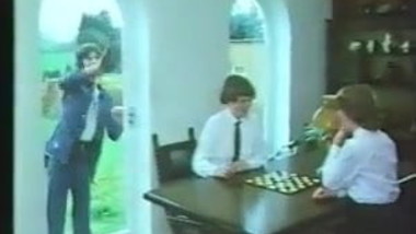 HYE Daughters Enjoy Staying At Home !