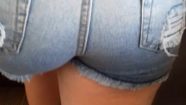 Cu gostoso na escada rolante