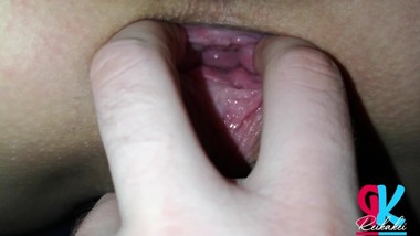 Ma femme se doigte tendrement avant une partie de sexe. PARTIE 2 !!!