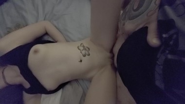 She came HARD in under a minute