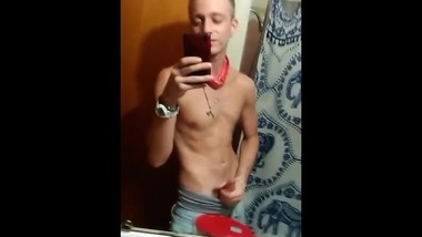 Big dick teen making his self cum
