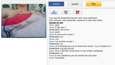 French teen girls pinches her nipples on cam