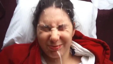 Buck tooth gal gets a huge facial