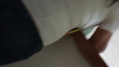 BUEN CULITO COMELON EN EL TRABAJO