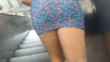 Gordinha gostosa de vestido