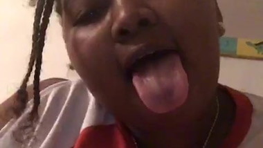 Jeune BBW Antillaise