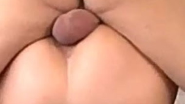 Je lui dfonce le vagin