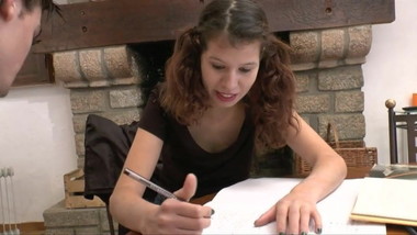 Stella die kleine Teenyschlampe hat kein Bock auf lernen