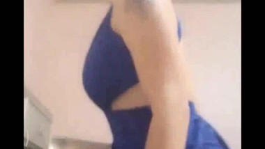 us girl nip slip cleavage ass twerk