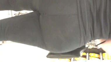 Seethrough leggings pawg booty