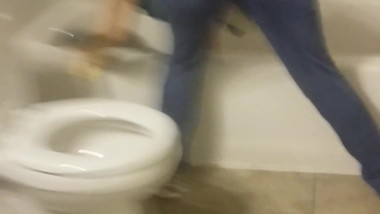 Cleaner lady with nice ass candid