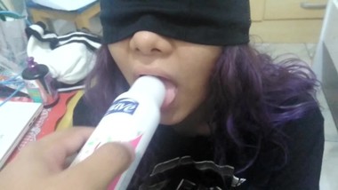 Enganei minha irmA? para ela chupar meu pau atA? a mA?e chegar