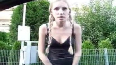 HYE Cute Teen Enjoys More Than A Pick Up !