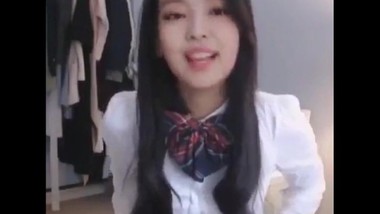Kim jennie Show School Uniform