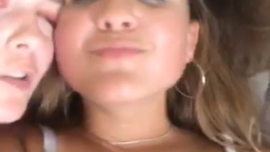 7 girls kissing, showing tits and having fun in a party 3