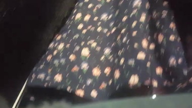UPSKIRT FRONTAL BUS