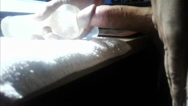 Close-up Toy Fuck + Cumshot