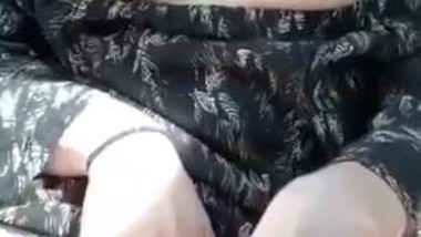 Hot blondie plays with pussy and tits in car