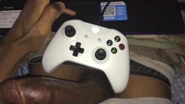 Jerking off while playing a game