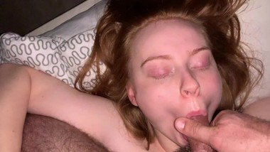 Teen redhead loves to suck Daddy's cock