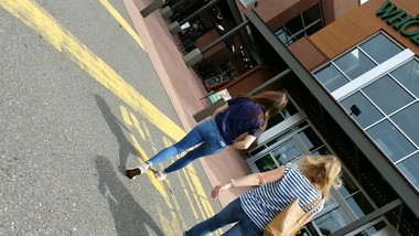 Nice teen wiyh mom