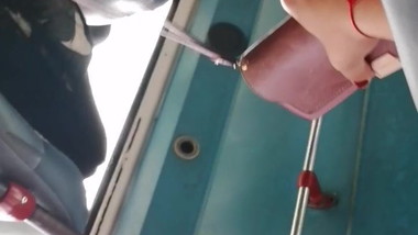 Rico culo bajo la falda