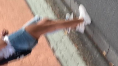 Teen Voyeur