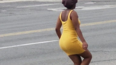 This fat azz no panties what her walk damn!