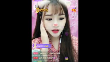 Hotgirl Ngoc Min livevstream Uplive