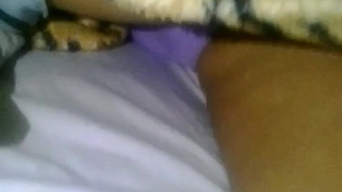 Dormindo de shortinho