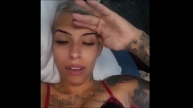 AMBER BLOOND dando aula de como ser feliz no anal