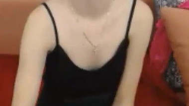 Teen Chantalle no slip