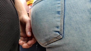 I touched juicy ass girls in tight jeans