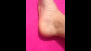 teen italian boyfeet show
