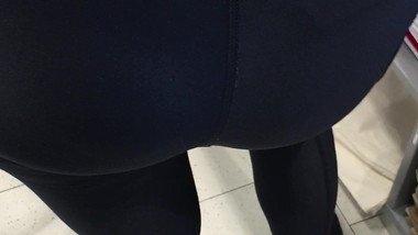 Big German teen leggings ass